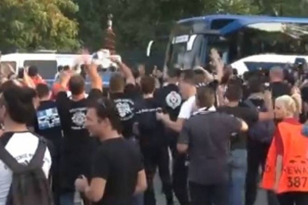 ΠΑΟΚ: Συνοδεία οπαδών η ομάδα