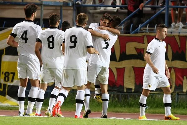 Βελτιωμένη η ΑΕΚ, 2-1 την Καλλιθέα (photos)