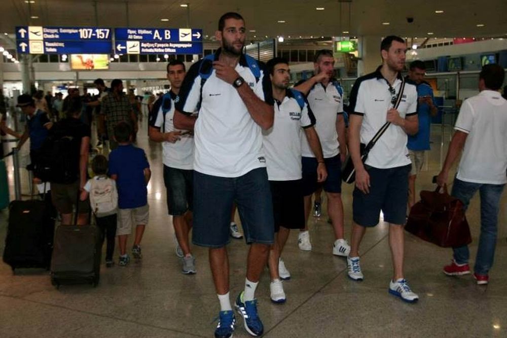 Εθνική Ανδρών: Η αναχώρηση για Σλοβενία (photos)