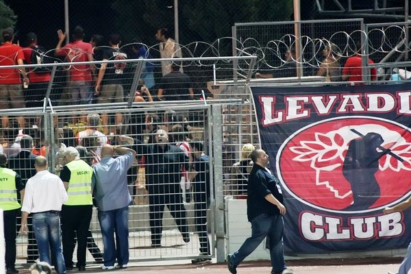 Super League: Πέντε ΠΑΕ στο... σκαμνί