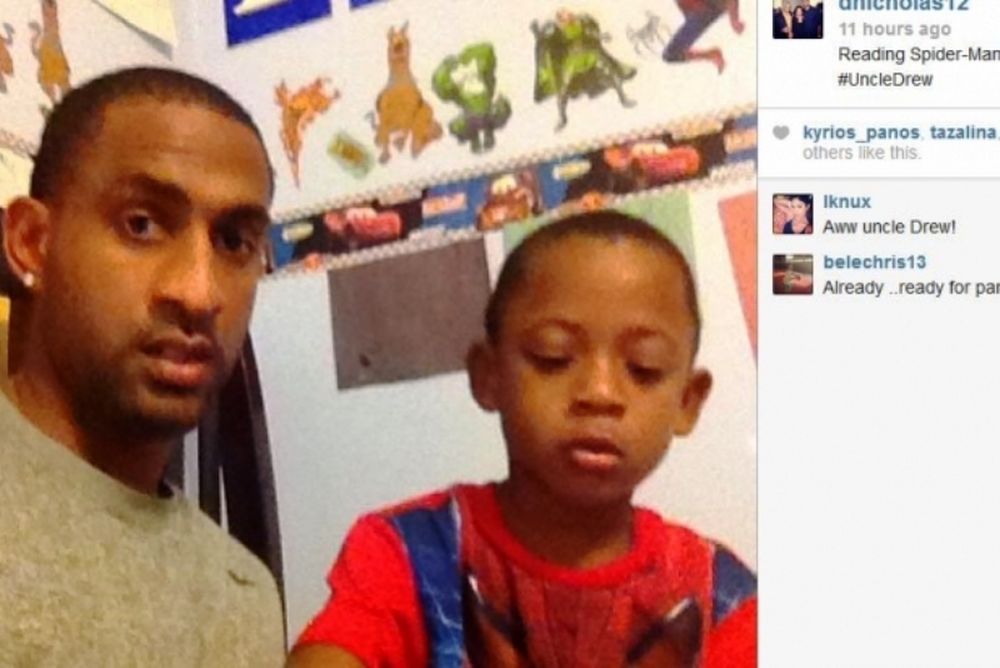  Ο... θείος Ντρου 