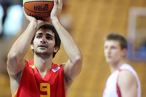Ισπανία: Συνέτριψε την Πολωνία