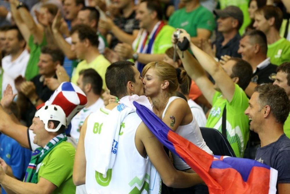 Ευρωμπάσκετ 2013: Στενές επαφές (photos)