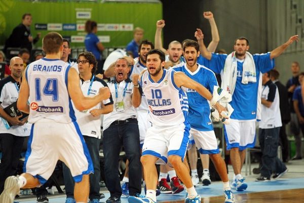 Εθνική Ανδρών: Έξαλλοι πανηγυρισμοί (photos)