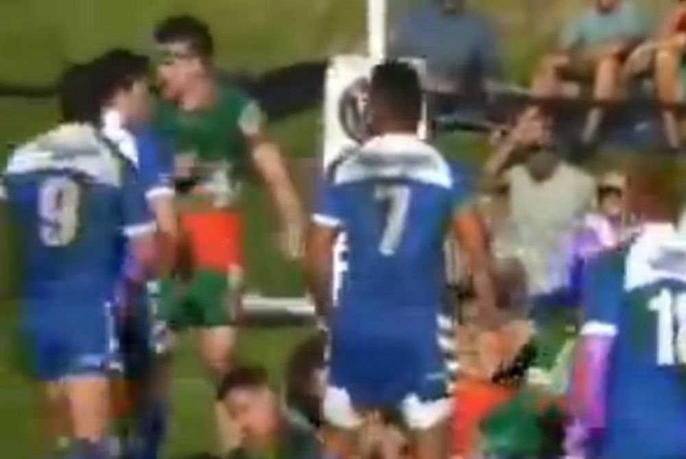 Παίκτης δάγκωσε το πέος αντιπάλου (video)