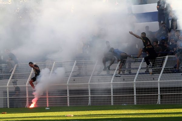 Ιωνικός – ΑΕΚ: Φωτογραφίες από τα επεισόδια (photos)