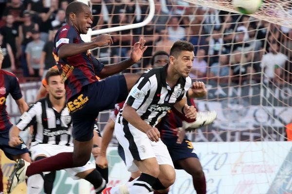 Βέροια: Μία σύλληψη με ΠΑΟΚ