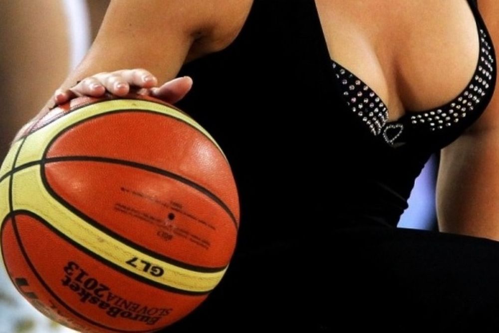 Ευρωμπάσκετ 2013: Παίζουν… μπάσκετ και οι τσιρλίντερ (photos)