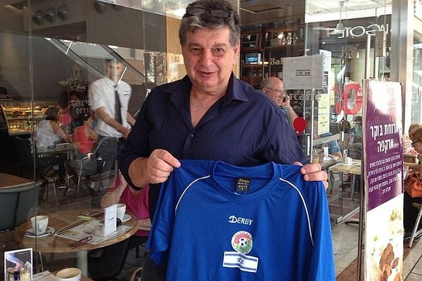 Ο Γιτζάκ Σουμ επιστρέφει στην Ελλάδα