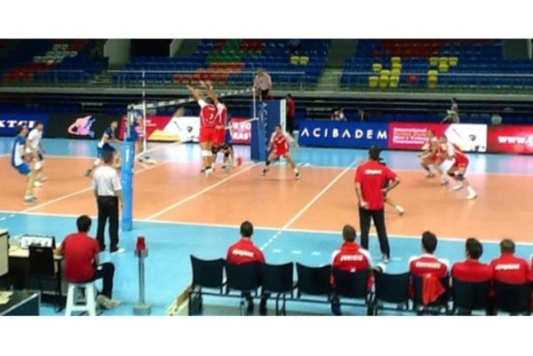 Ολυμπιακός: Με το... δεξί στην Τουρκία