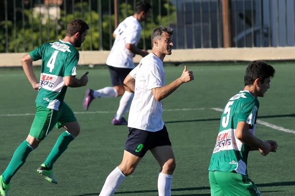 Ατσαλένιος-Πεύκη 0-2