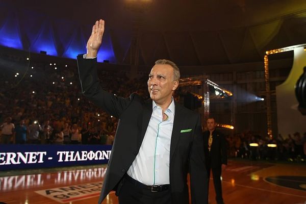 Στα Social Media και ο Γκάλης (photo)