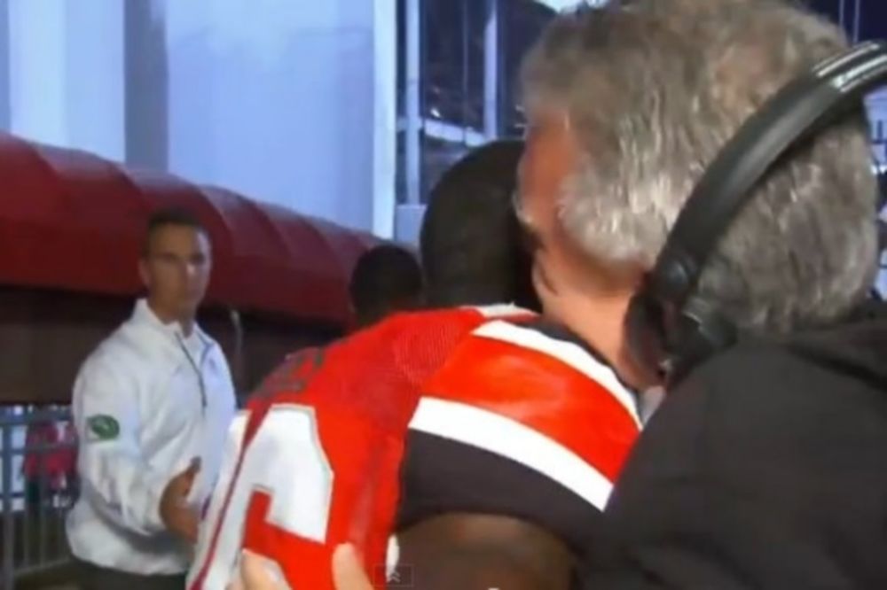 Η συγκινητική κίνηση σε δημοσιογράφο που έχασε την κόρη του (video)