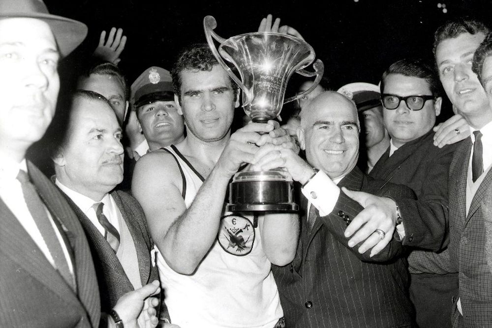 ΕΣΑΚΕ για Αμερικάνο: «Έδειξε τον δρόμο στους νεότερους»