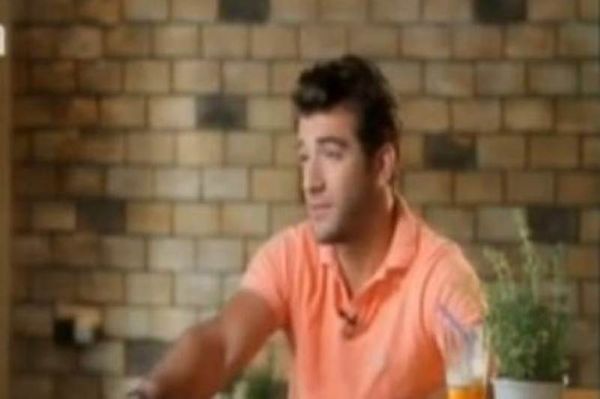 Μάνος Ιωάννου: «Ναι είμαι ερωτευμένος! Περνάω καλά, γιατί να το κρύψω»