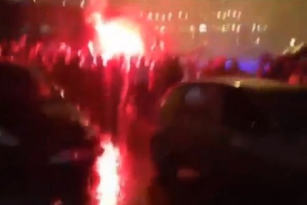 Ρόμα: Απίστευτη υποδοχή από τους οπαδούς (video)