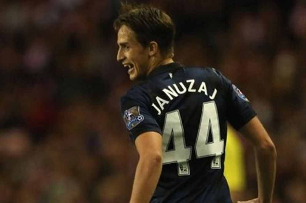 Μάντσεστερ Γιουνάιτεντ: Το πρώτο σύνθημα για τον Γιανουζάι (video)