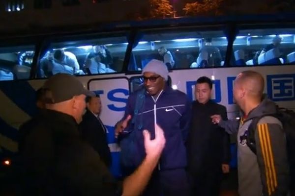 ΝΒΑ: Στο Πεκίνο Λέικερς και Ουόριορς (video)