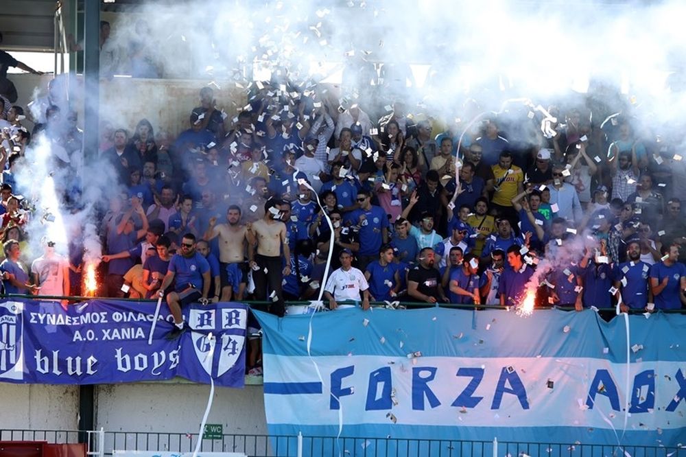 Χανιά: Κυκλοφόρησαν τα «μαγικά» χαρτάκια