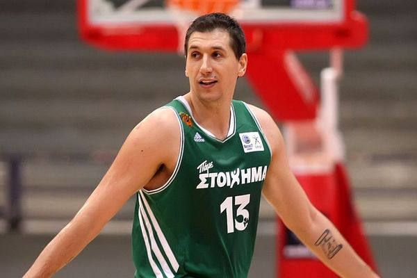 Διαμαντίδης: «Δεν σκέφτηκα ποτέ να φύγω από τον Παναθηναϊκό» (video)