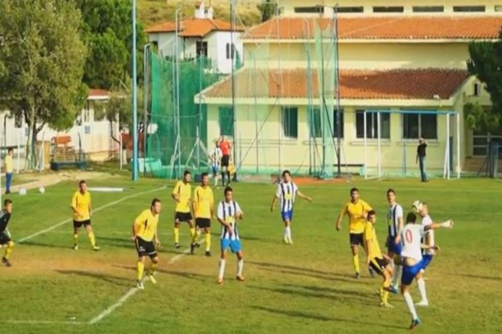 Ακρως... κουφό και ελληνικό γκολ (video)