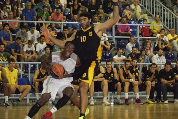 Γκρέιντζερ: «Σκληρά και πειθαρχημένα»