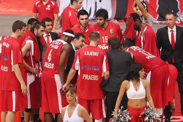 Ολυμπιακός: Η περιγραφή της Ευρωλίγκας (video)