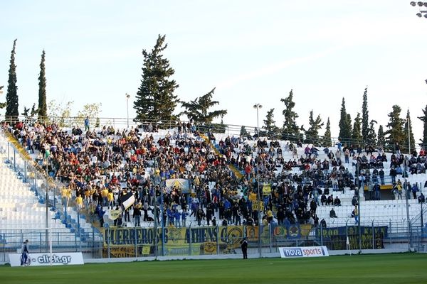Απόλλων Σμ.: Βολές προς την Αστυνομία