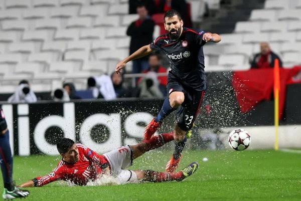 Ολυμπιακός: Το… κολύμπι στο «Ντα Λουζ»! (photos)