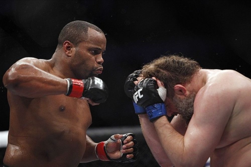 UFC: Πρώτα Gustafsson και μετά Jones θέλει ο Cormier