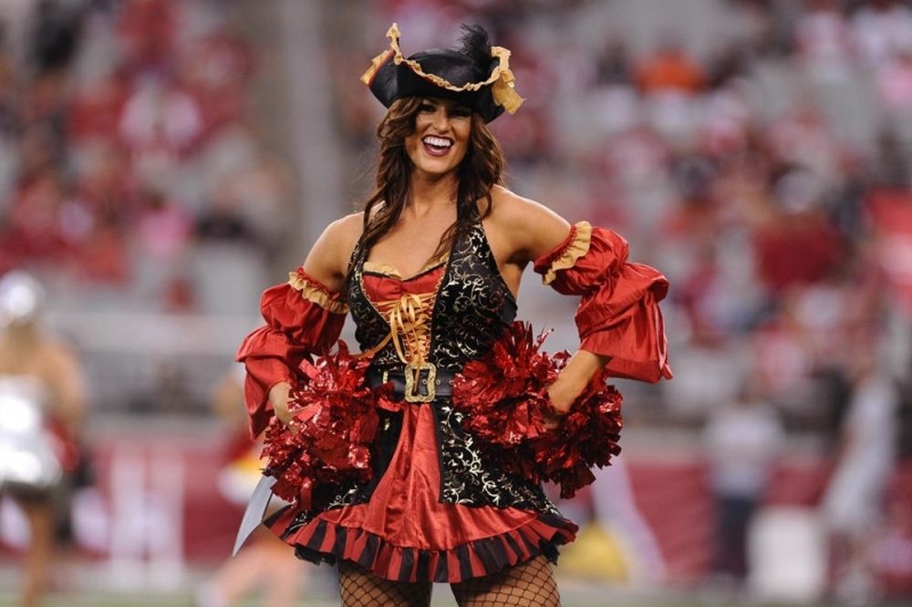NFL: Σε ρυθμό αποκριών οι Cheerleaders (photos)