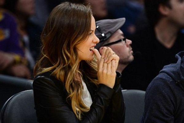 Λος Άντζελες Λέικερς: Αγωνιά η Ολίβια Ουάιλντ (photos)