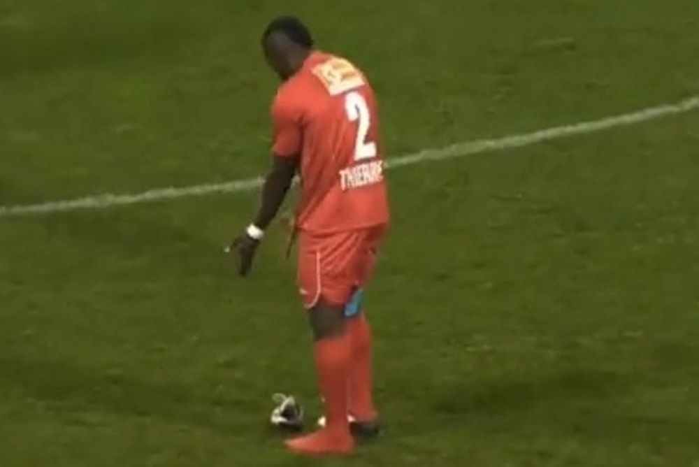 Αυστρία: Γκολ με την… κάλτσα! (video)