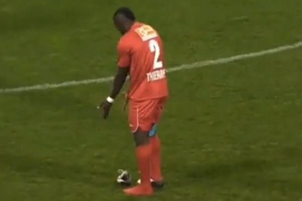 Αυστρία: Γκολ με την… κάλτσα! (video)