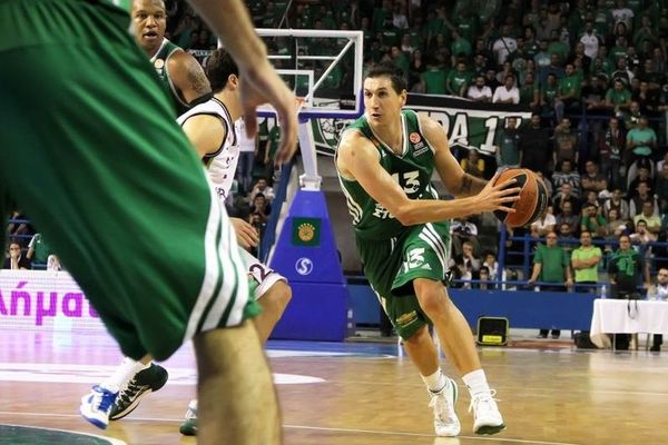 Παναθηναϊκός: Αρχηγός και στις ασίστ ο Διαμαντίδης (videos)