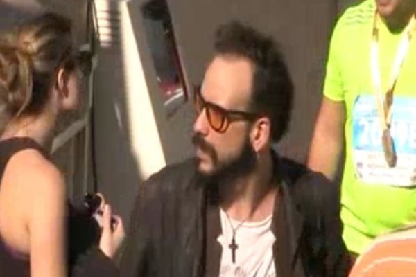 31ος Κλασικός Μαραθώνιος Αθήνας: Εκεί και ο Μουζουράκης (video)