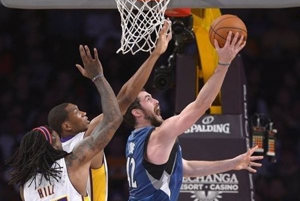 Μινεσότα Τίμπεργουλφς: Βόλτα στο «Staples Center»