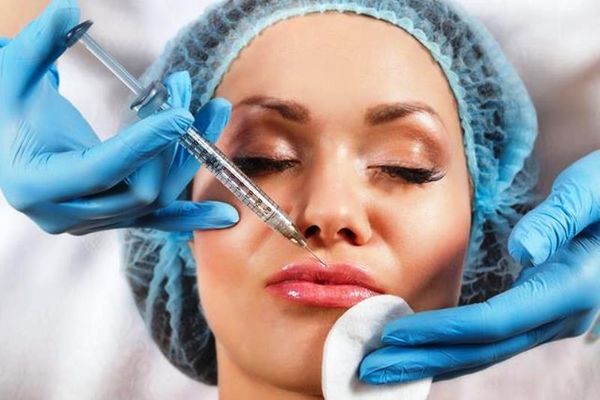 Οι ελληνίδες αγαπούν το botox, όπως και οι Αμερικανίδες
