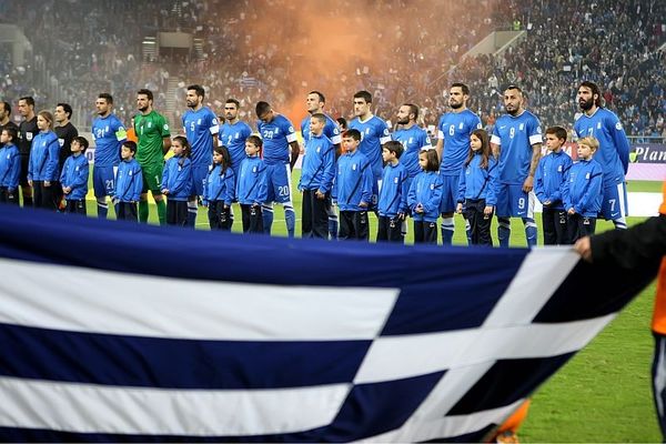 Onsports TV: Υπερηφάνεια για τον Εθνικό Ύμνο (video)