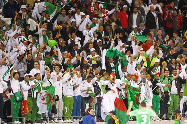 Αλγερία: Τραγωδία με 12 νεκρούς στους πανηγυρισμούς