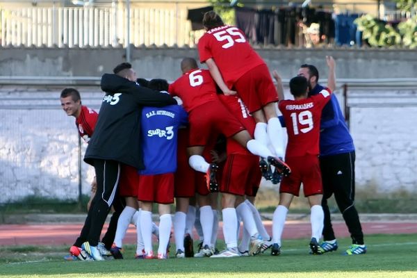 Ιστορική νίκη του Αιγινιακού, 2-0 τον Απόλλωνα 