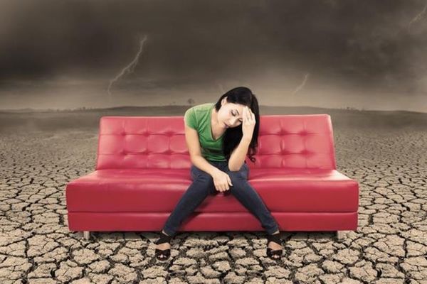 Πώς ο κακός καιρός πυροδοτεί τον πονοκέφαλο