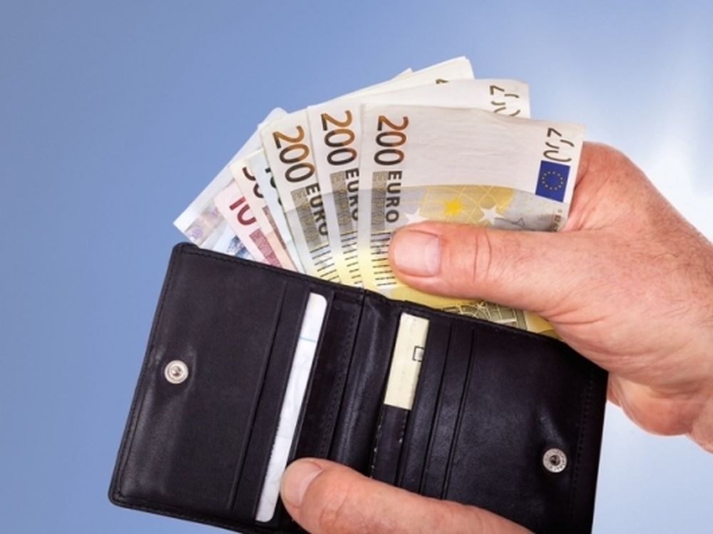 Πώς μπορώ να προσελκύσω περισσότερα λεφτά; 