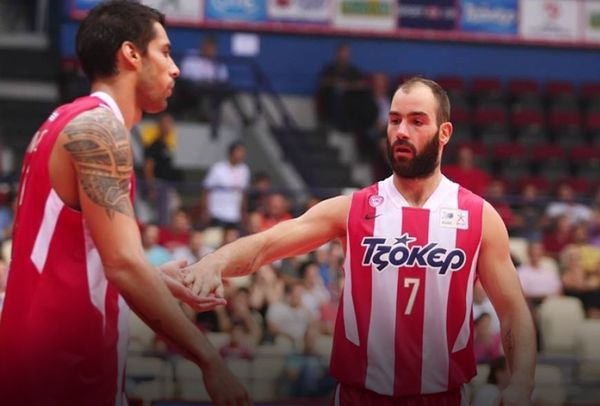 Ολυμπιακός: Επεισοδιακό ρεκόρ (video+photos)