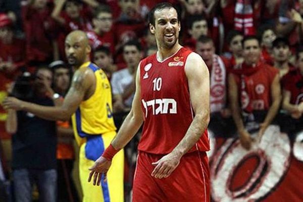 Μακάμπι Τελ Αβίβ: Έχασε από ασίστ του διαιτητή! (video)