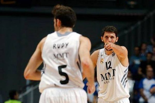 Ρεάλ Μαδρίτης: Παρέμεινε αήττητη (video)