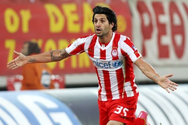 Ολυμπιακός: «Ζορίστηκε», αλλά νίκησε 2-0 τον Αστέρα (video+photos)