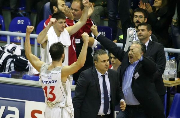 Τρίκαλα: Ο Ολυμπιακός και τα.... ξωτικά! (photos)