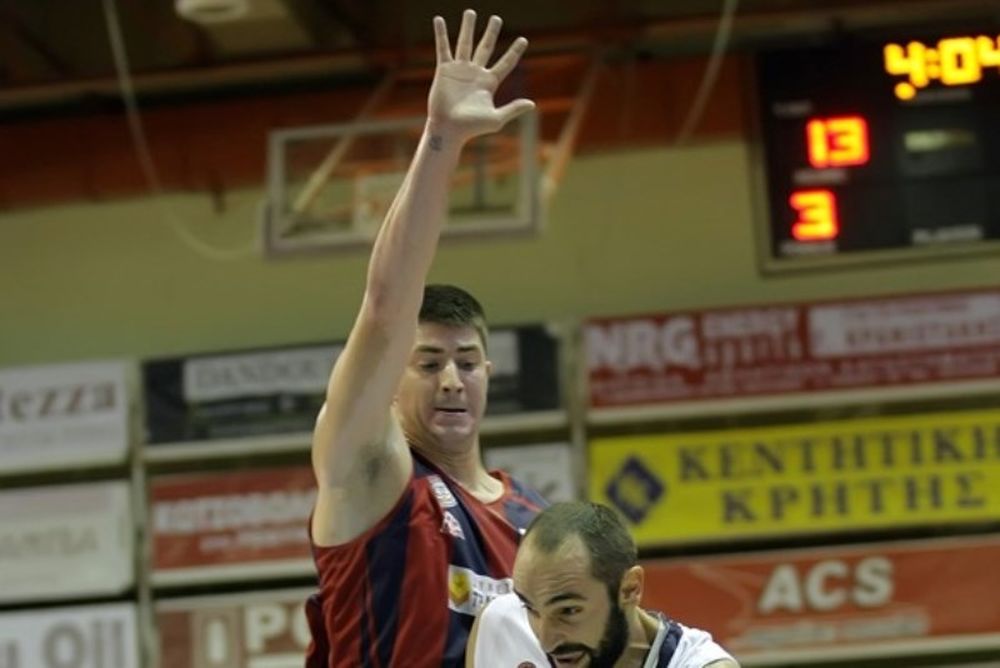 Τρίκαλα: 50 και 100 με Ολυμπιακό ο Γιαννακίδης (photos)