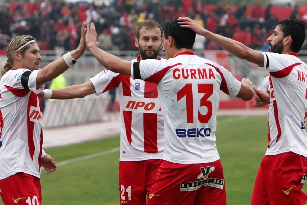 Football League: Στις… φλόγες Βόλος και Θεσσαλονίκη